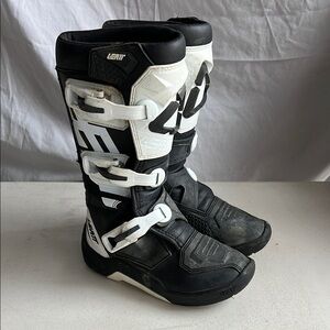 Leatt Youth dirt bike Boots